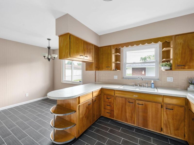 4488 Hartwell Road , Columbus, OH 43224 Photo 11
