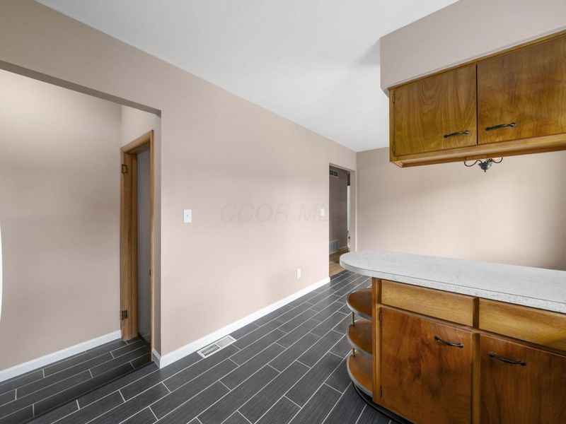 4488 Hartwell Road , Columbus, OH 43224 Photo 15