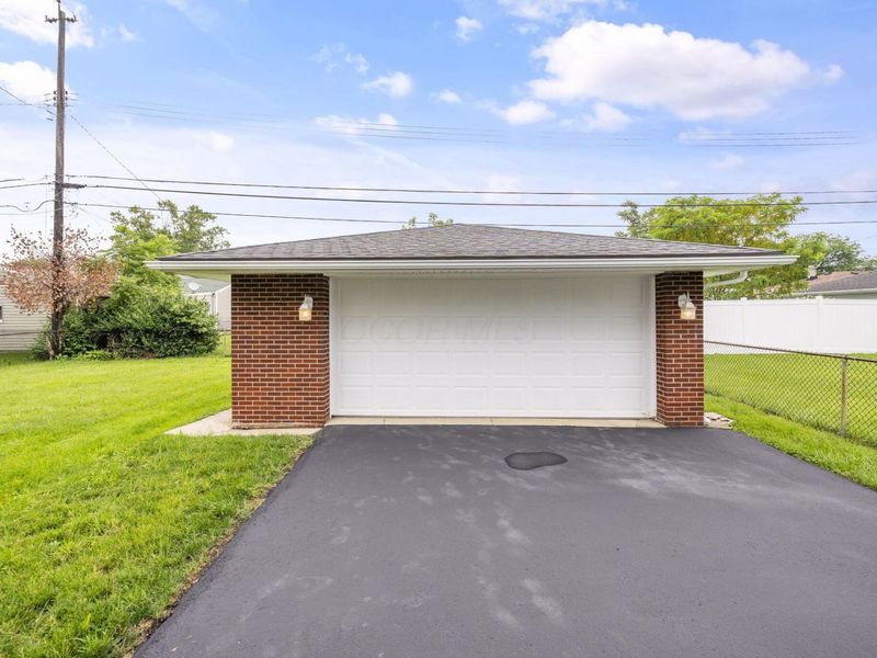 4488 Hartwell Road , Columbus, OH 43224 Photo 46
