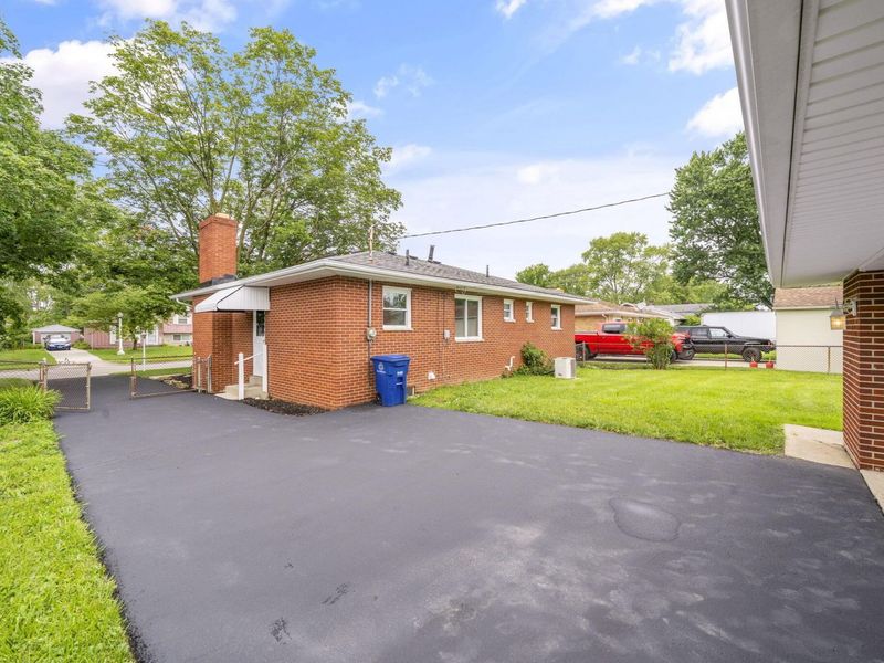4488 Hartwell Road , Columbus, OH 43224 Photo 47