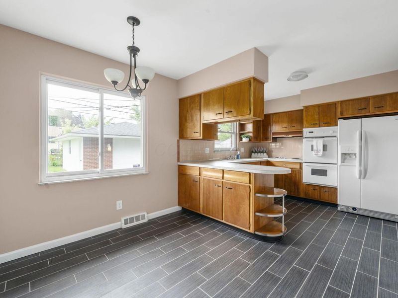 4488 Hartwell Road , Columbus, OH 43224 Photo 7