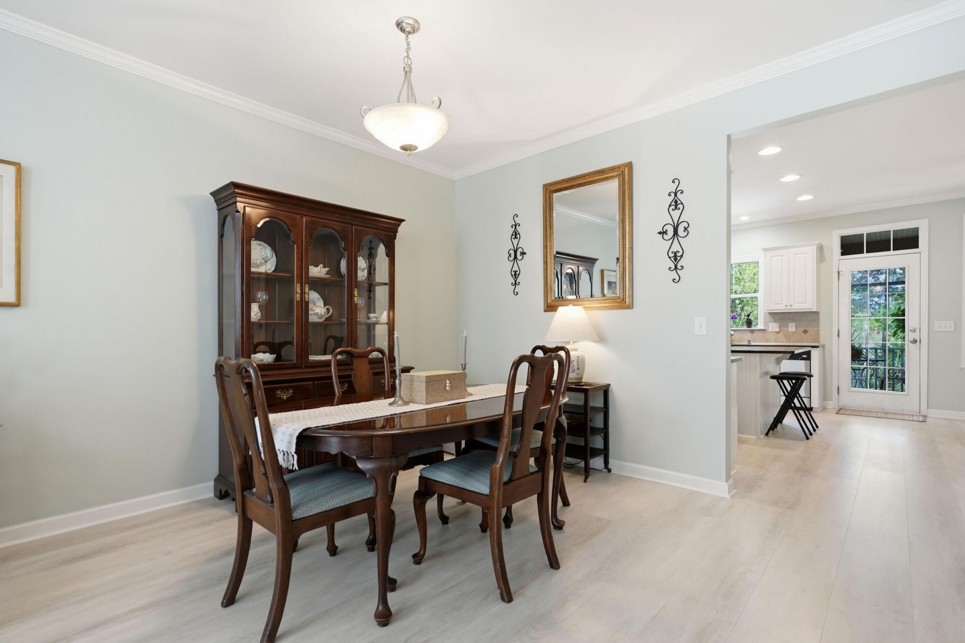 216 Fair Sailing Road Photo 10