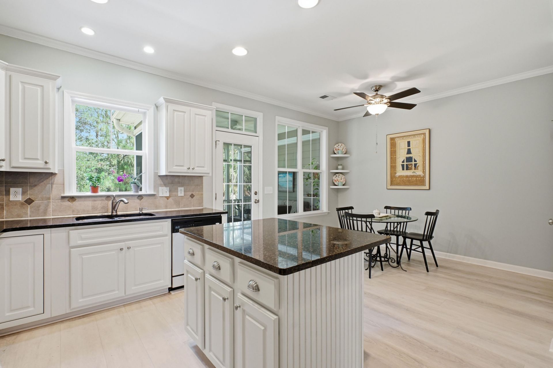 216 Fair Sailing Road Photo 13