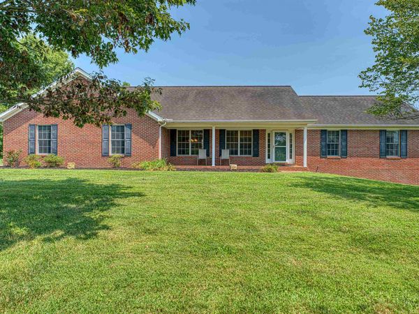 13701 Petersburg Road, Evansville, IN 47725
