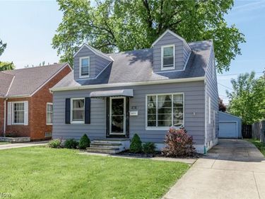 14416 Krems Avenue, Maple Heights, OH 44137