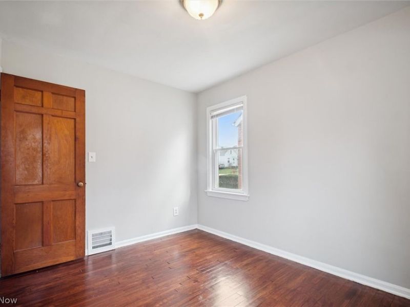 14416 Krems Avenue, Maple Heights, OH 44137 Photo 18
