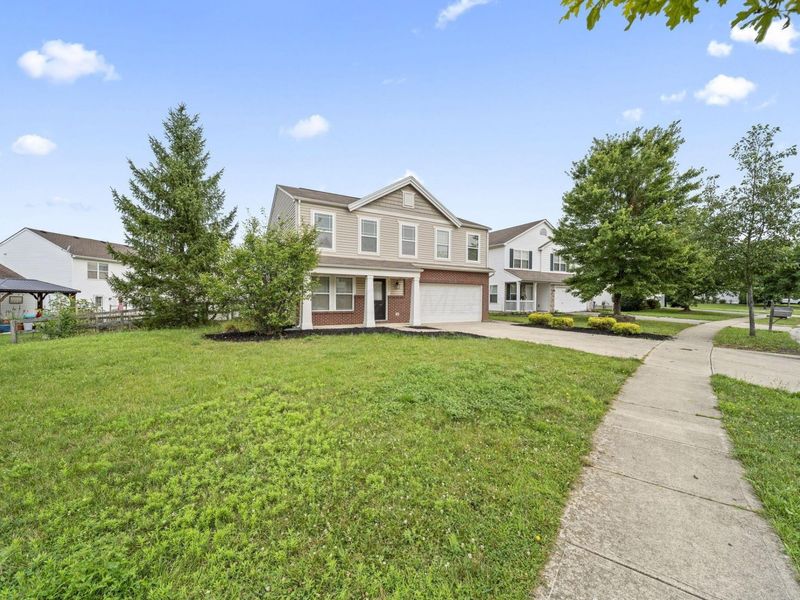 3949 Winding Path Drive, Canal Winchester, OH 43110 Photo 2