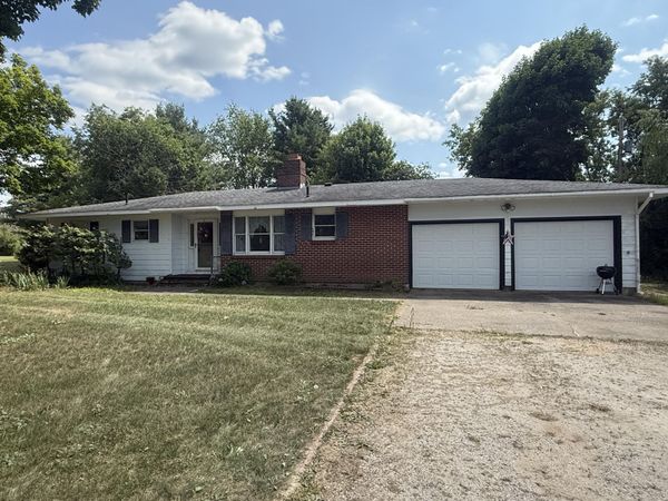 15501 County Road 402, Newberry, MI 49868