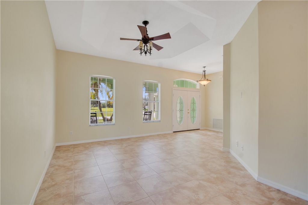 739 S Easy Street, Sebastian, FL 32958 Photo