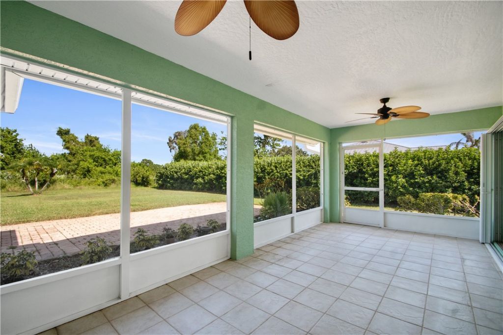739 S Easy Street, Sebastian, FL 32958 Photo
