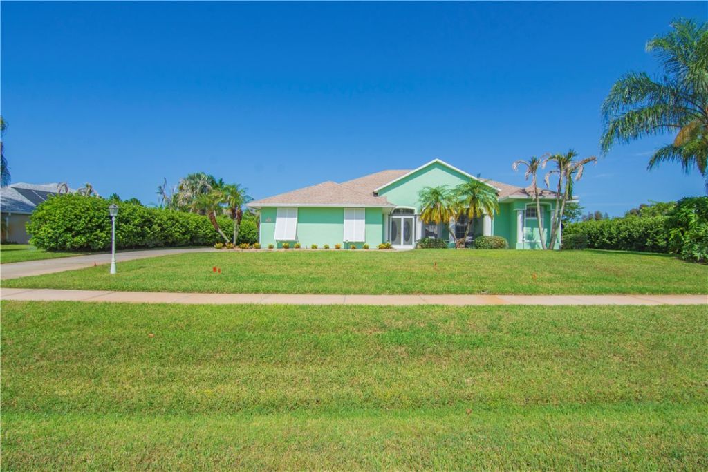 739 S Easy Street, Sebastian, FL 32958 Photo