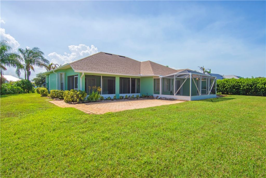 739 S Easy Street, Sebastian, FL 32958 Photo