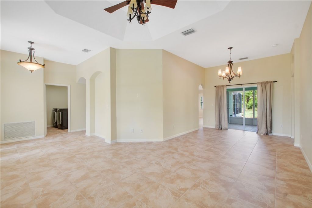 739 S Easy Street, Sebastian, FL 32958 Photo
