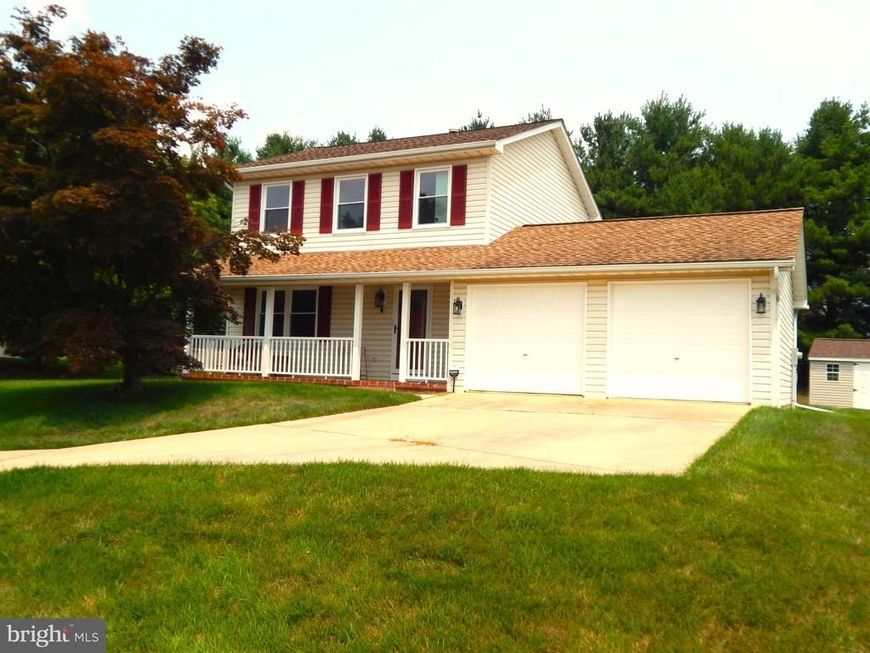 79 Lee Street, Stewartstown, PA 17363 Main Photo