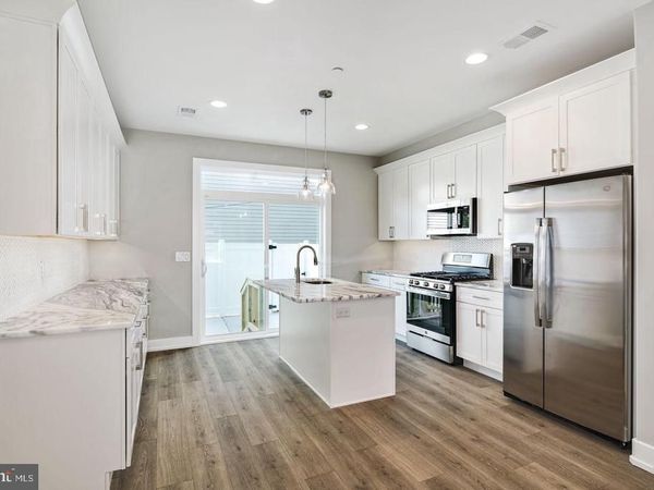 2002 S 5TH STREET, PHILADELPHIA, PA 19148