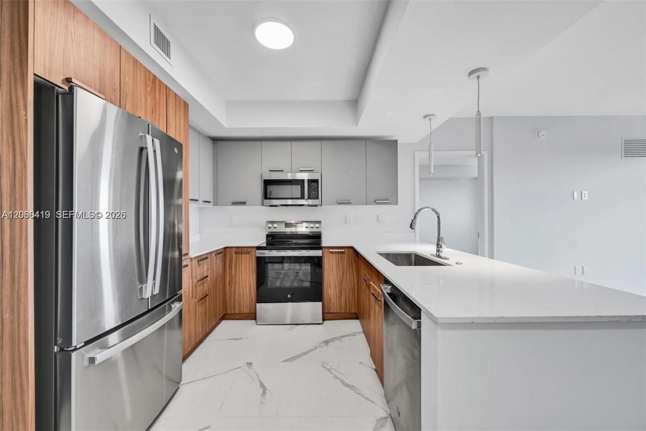 840 NE 130th Street , Unit 603, North Miami, FL 33161 Photo