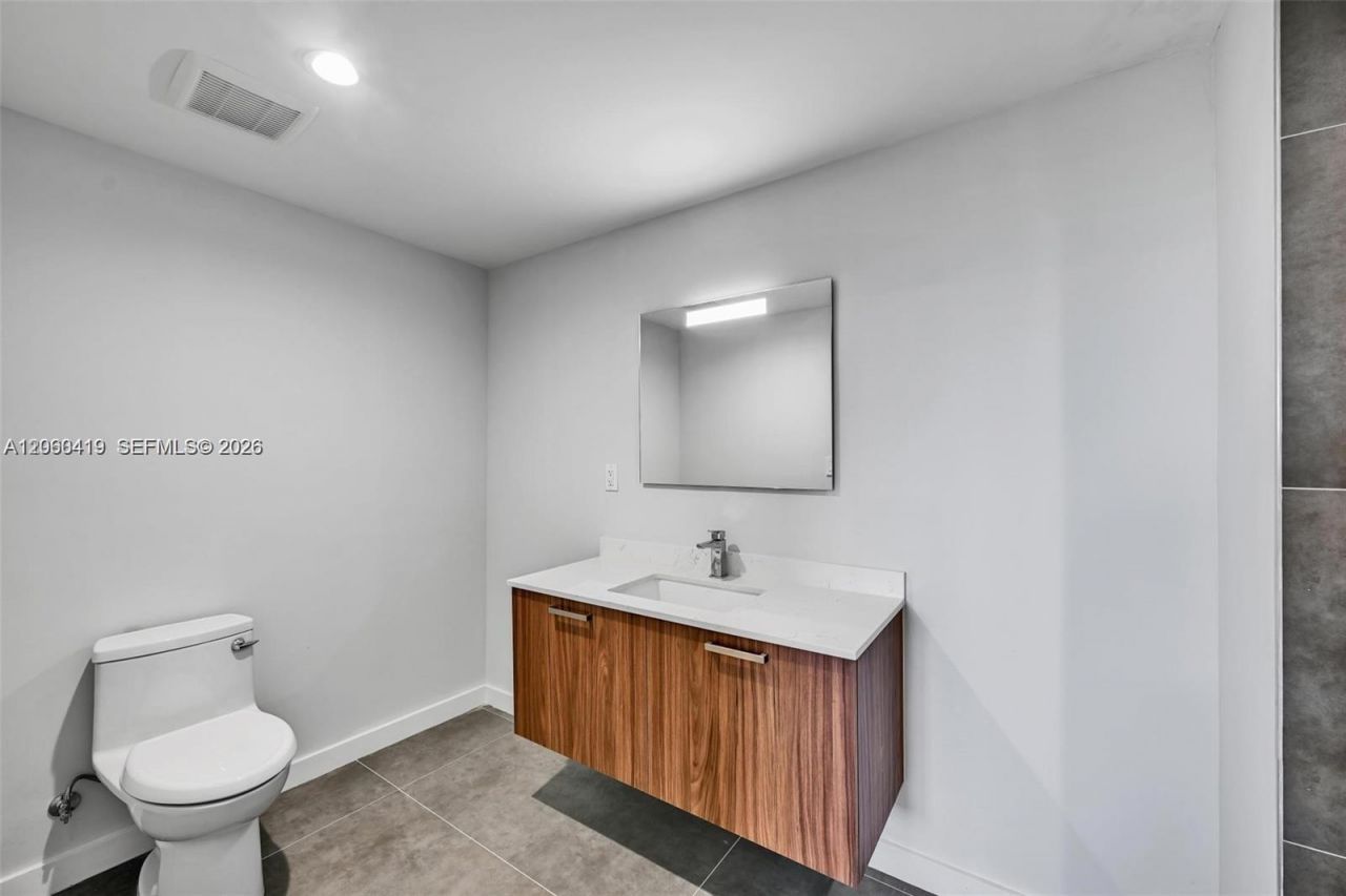 840 NE 130th Street , Unit 603, North Miami, FL 33161 Photo