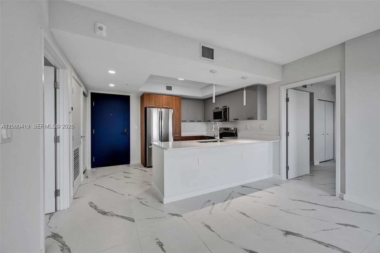 840 NE 130th Street , Unit 603, North Miami, FL 33161 Photo