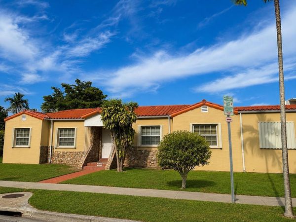 2107 SW 31st Ave , Miami, FL 33145