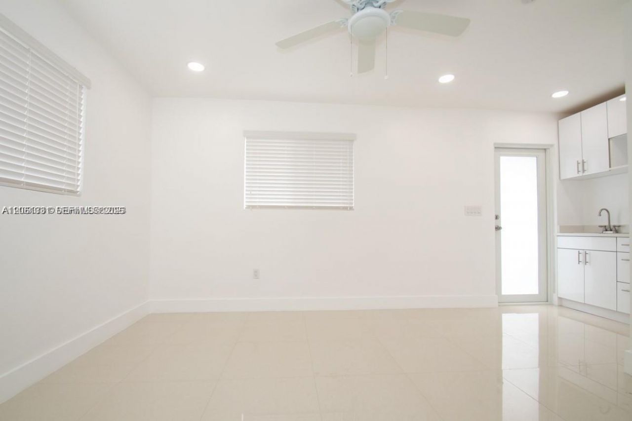 233-b NW 53rd Ave , Unit 1, Miami, FL 33126 Photo