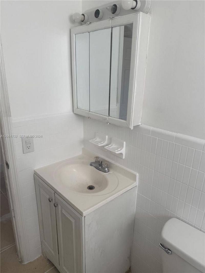 621 SW 15th Ave, Unit 1, Miami, FL 33135 Photo