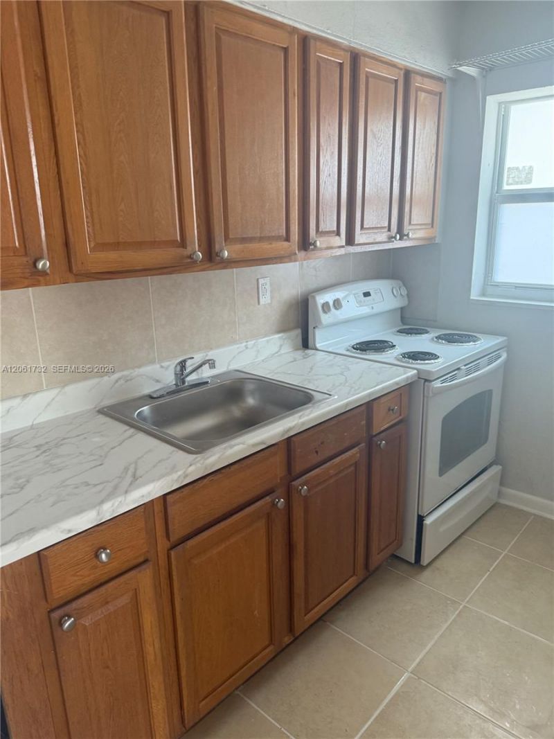 621 SW 15th Ave, Unit 1, Miami, FL 33135 Photo