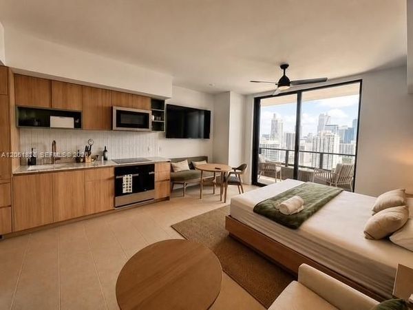 159 NE 6th St , Unit 3212, Miami, FL 33132