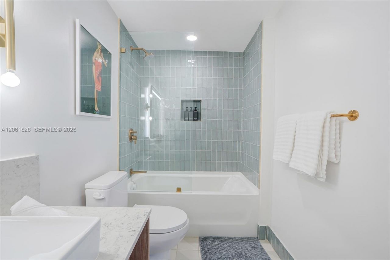 159 NE 6th St , Unit 3212, Miami, FL 33132 Photo