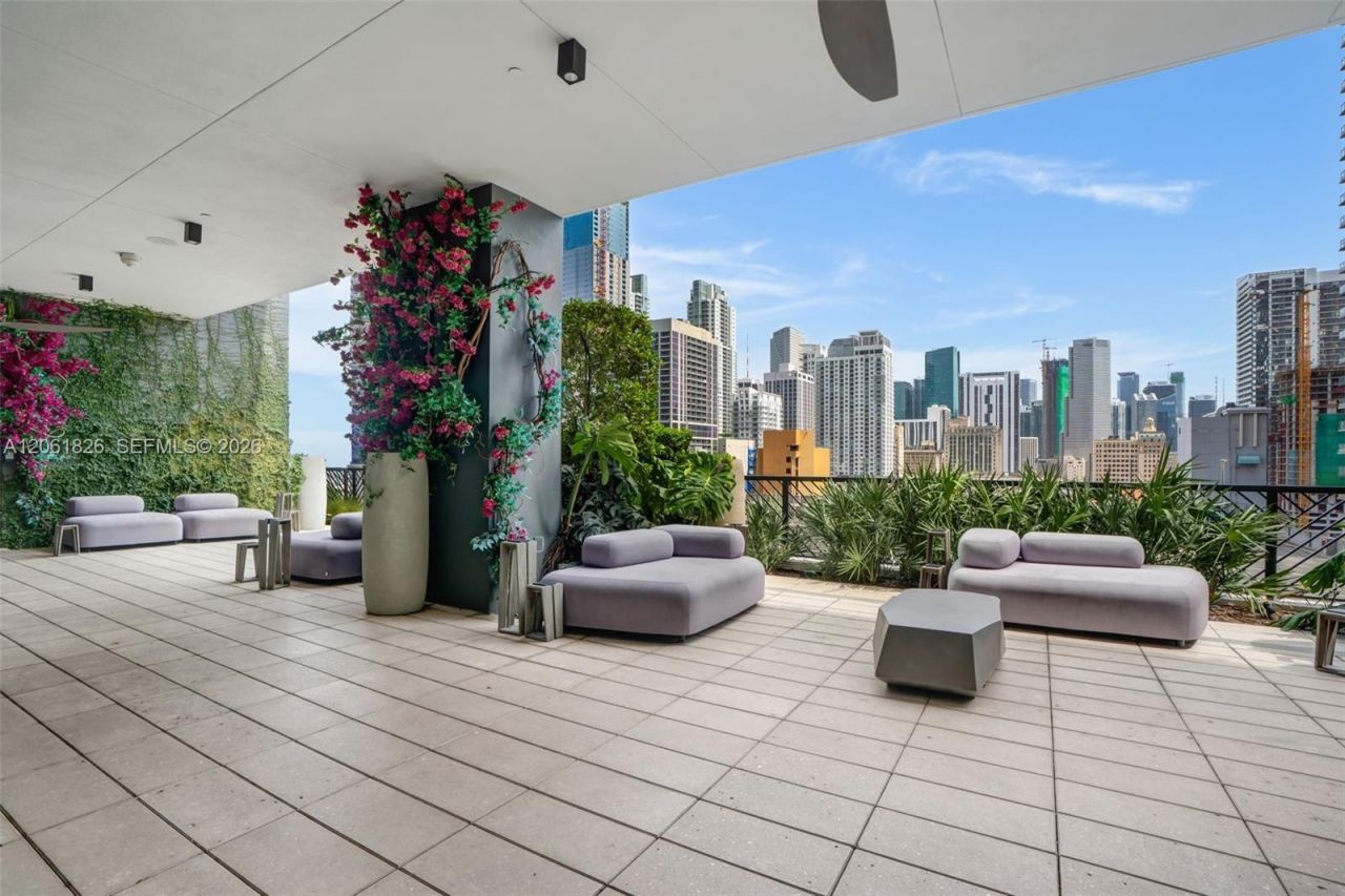 159 NE 6th St , Unit 3212, Miami, FL 33132 Photo