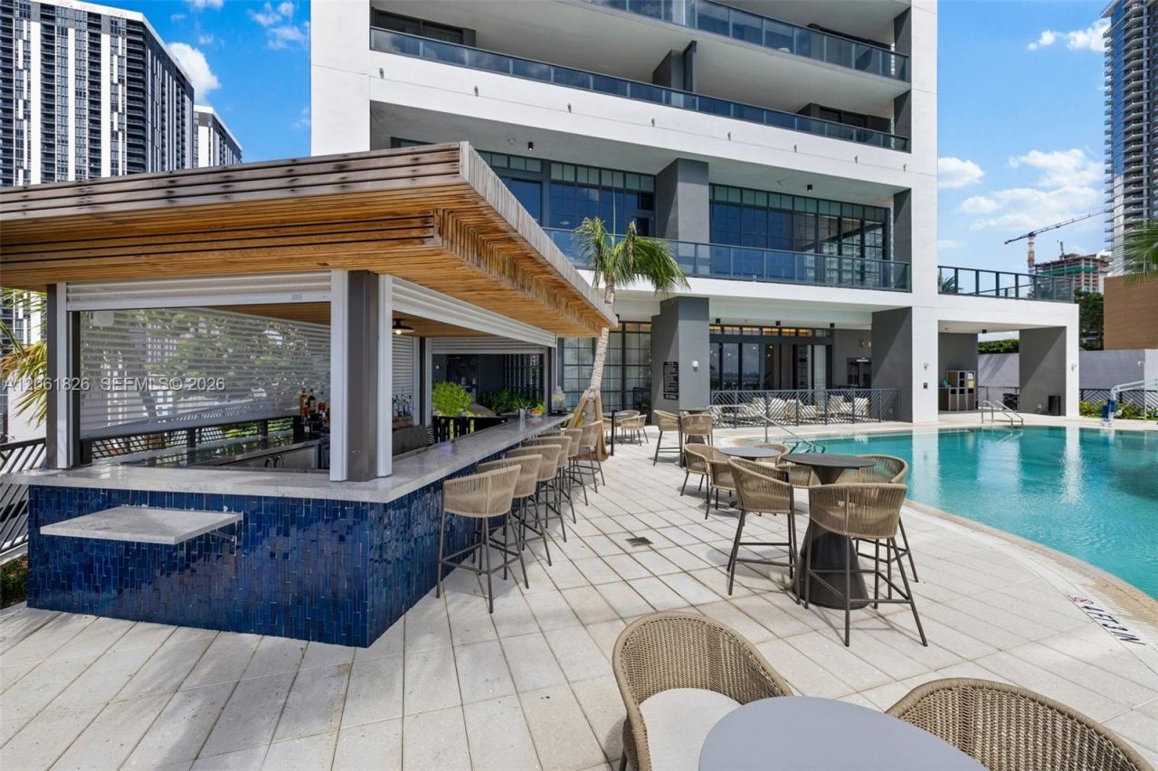 159 NE 6th St , Unit 3212, Miami, FL 33132 Photo