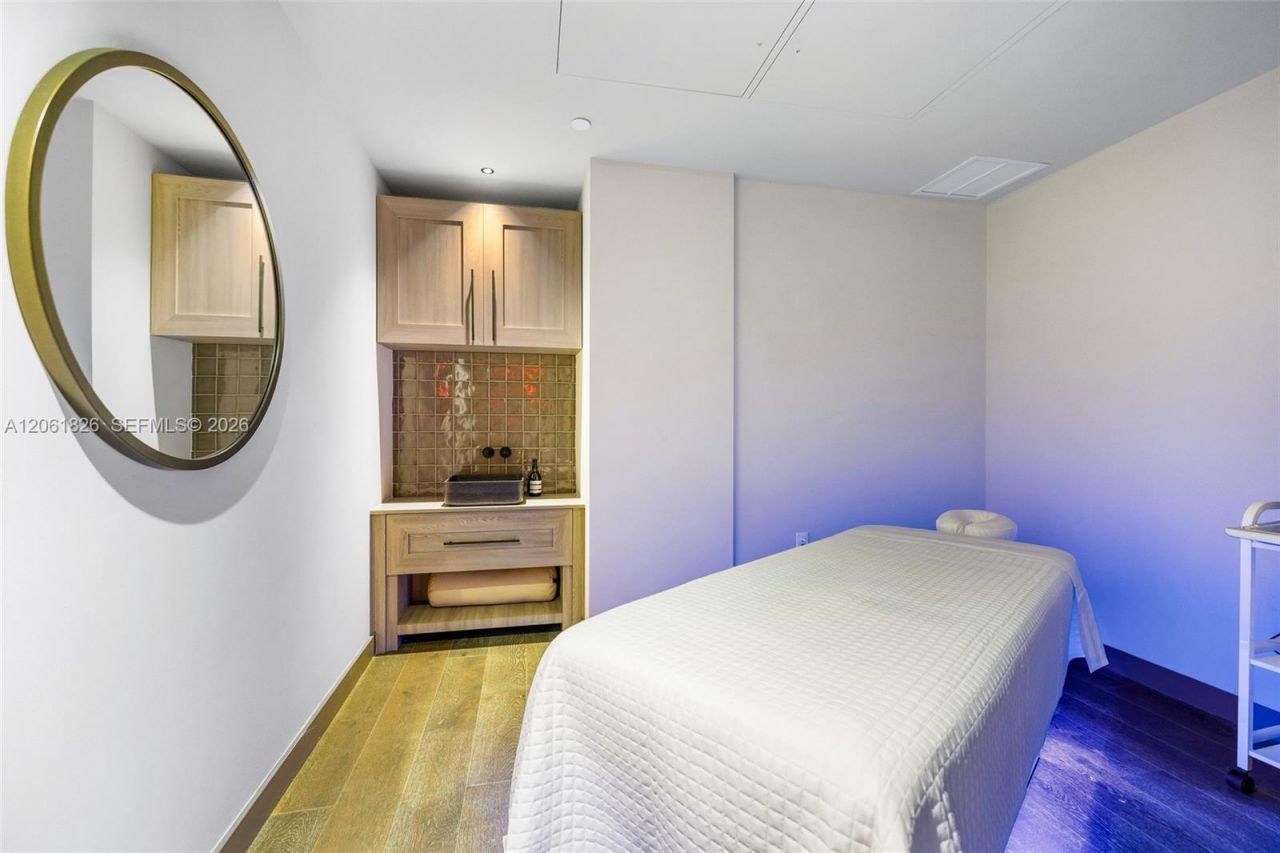 159 NE 6th St , Unit 3212, Miami, FL 33132 Photo