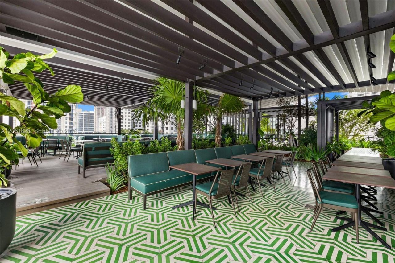 159 NE 6th St , Unit 3212, Miami, FL 33132 Photo