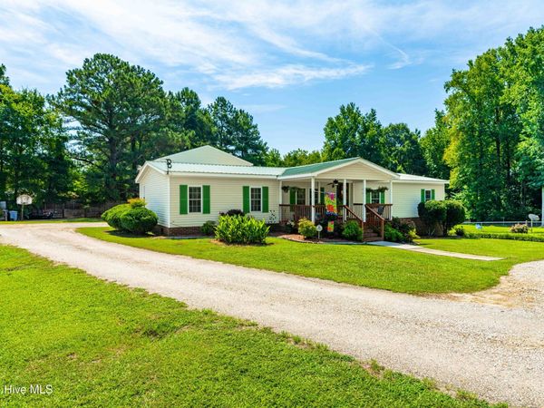 111 Cockrell Avenue, Kenly, NC 27542