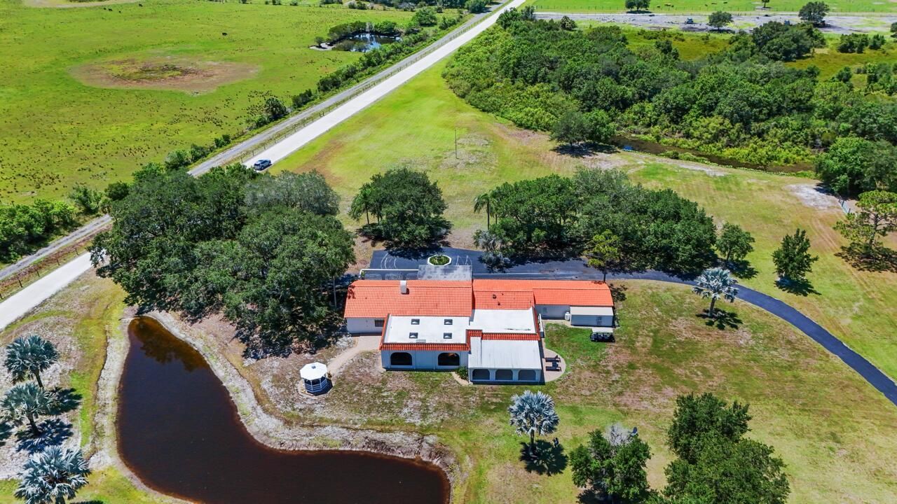 9999 NE 120th Street, Okeechobee, FL 34972 Photo