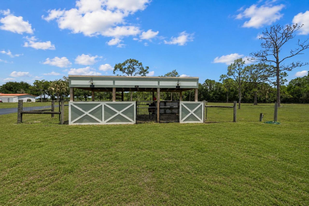 9999 NE 120th Street, Okeechobee, FL 34972 Photo