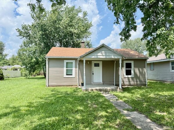 906 W 16th Street, Muncie, IN 47302