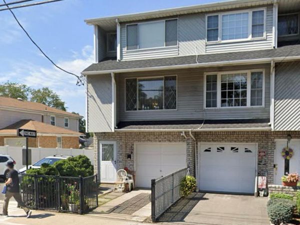110 Vogel Loop, Staten Island, NY 10314