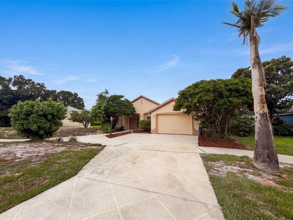 5217 PONCE DE LEON BOULEVARD , SEBRING, FL 33872