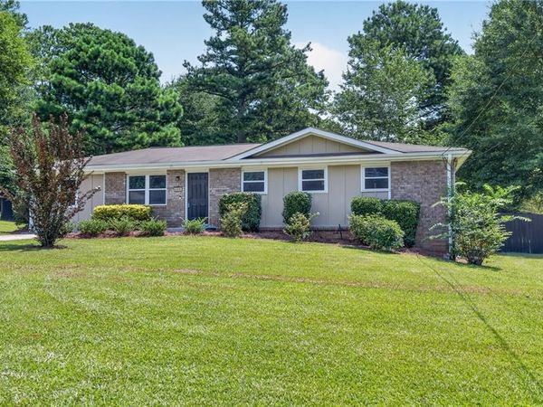 2397 Sherwood Place SW, Marietta, GA 30008