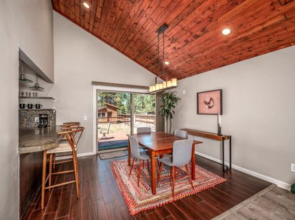1029 Modoc Way, South Lake Tahoe, CA 96150 Photo