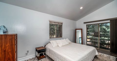 1029 Modoc Way, South Lake Tahoe, CA 96150 Photo