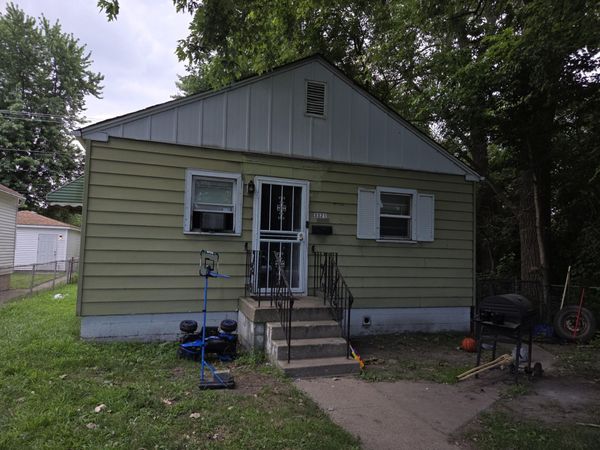 3321 W 11th Avenue , Gary, IN 46404