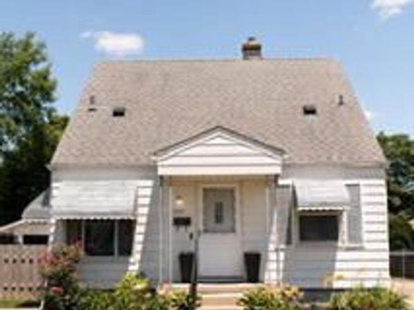 23220 Cleveland Street, Dearborn, MI 48124