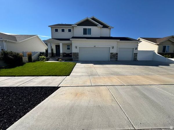 227 W BRAEBURN LN, Unit LOT 8, Santaquin, UT 84655