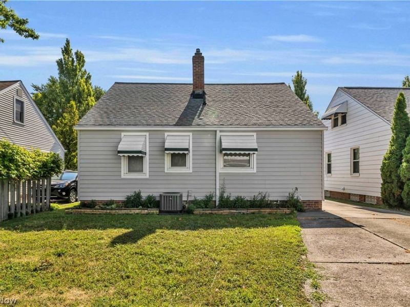 4580 Williamston Avenue, Brooklyn, OH 44144 Photo 4