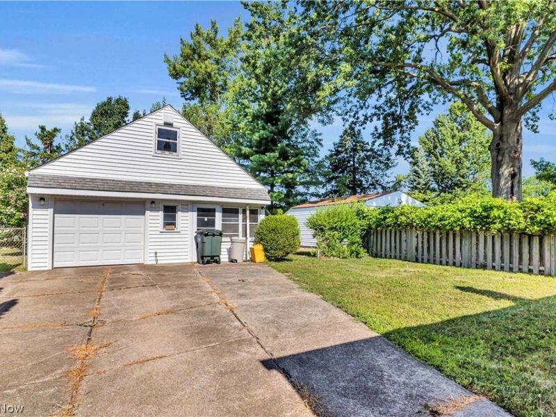4580 Williamston Avenue, Brooklyn, OH 44144 Photo 8