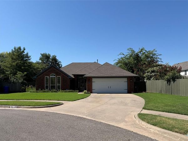300 Ramsey Court, Norman, OK 73072