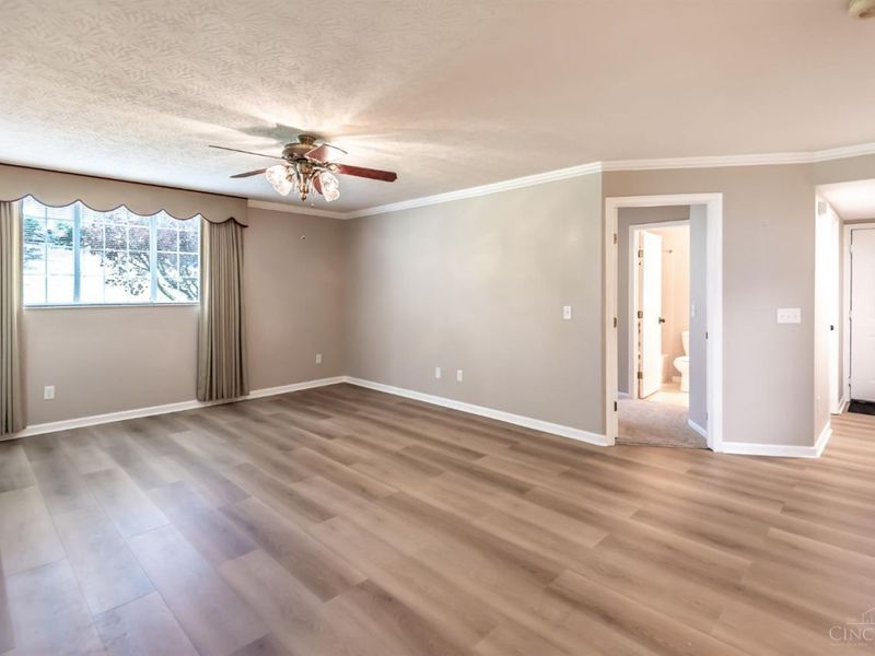 4220 Endeavor Drive, Unit 101, Colerain Township, OH 45252 Photo 5