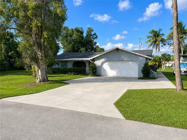 5419 Avenue E, BOKEELIA, FL 33922
