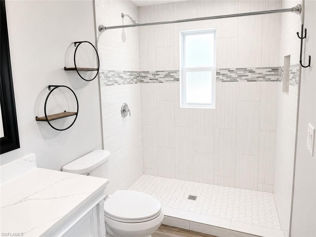 5419 Avenue E, Bokeelia, FL 33922 Photo